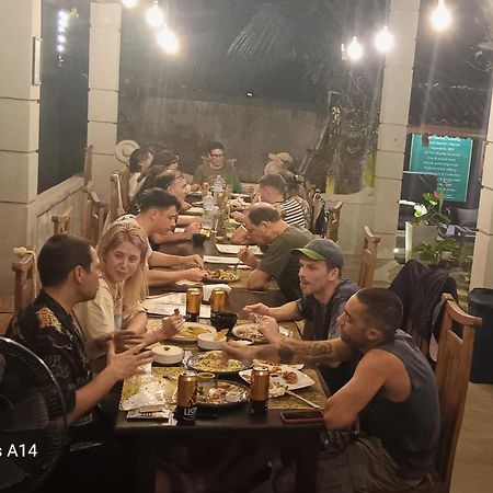 Plantation Surf Inn & Restaurant - Midigama East Ngoại thất bức ảnh