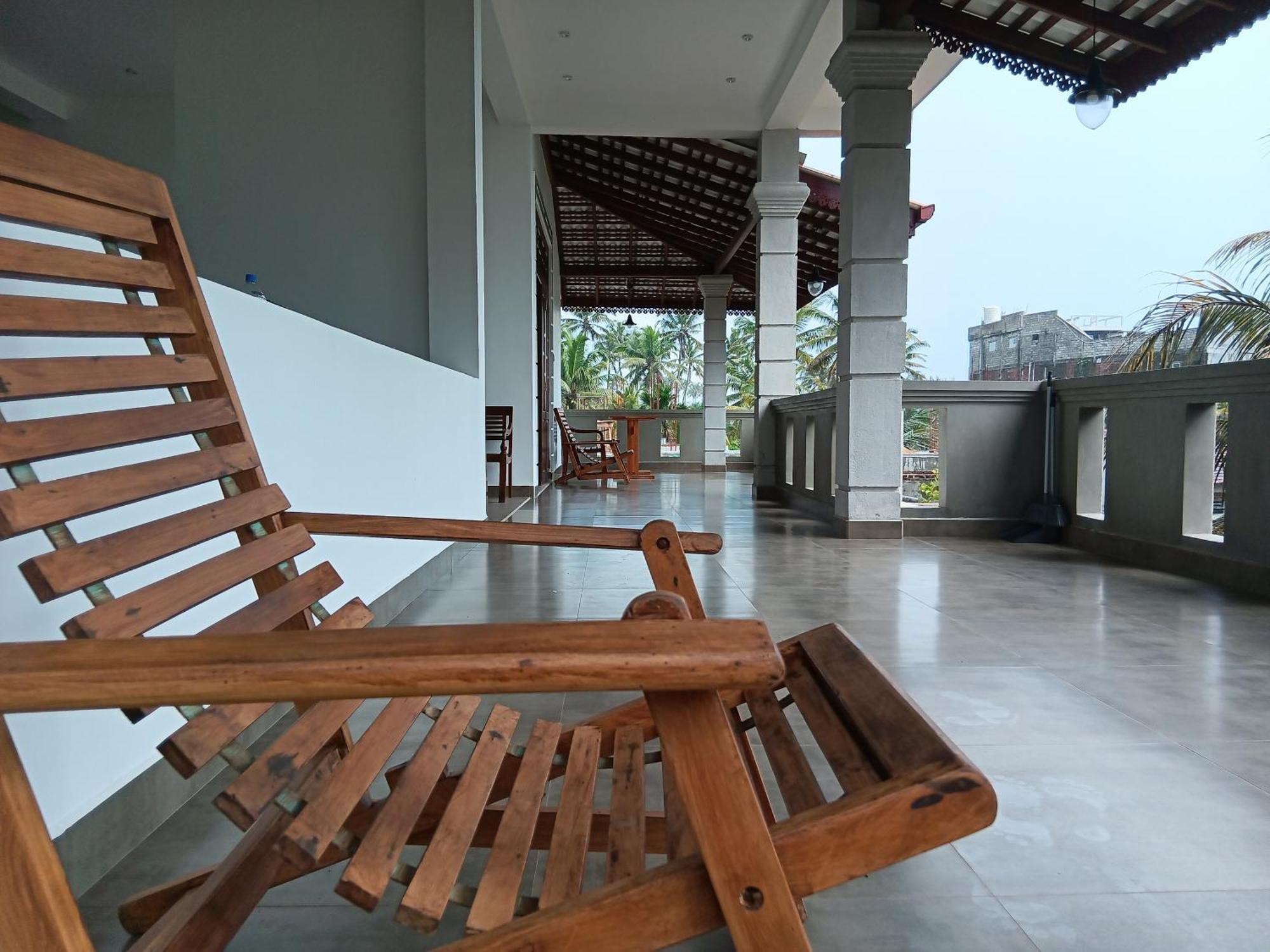 Plantation Surf Inn & Restaurant - Midigama East Phòng bức ảnh