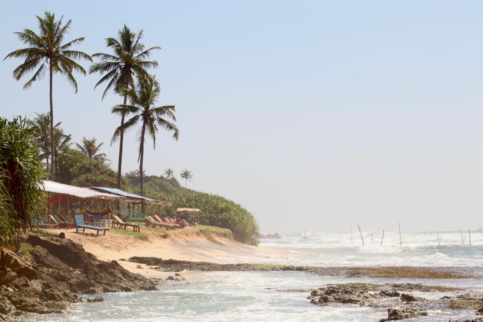 Plantation Surf Inn & Restaurant - Midigama East Ngoại thất bức ảnh